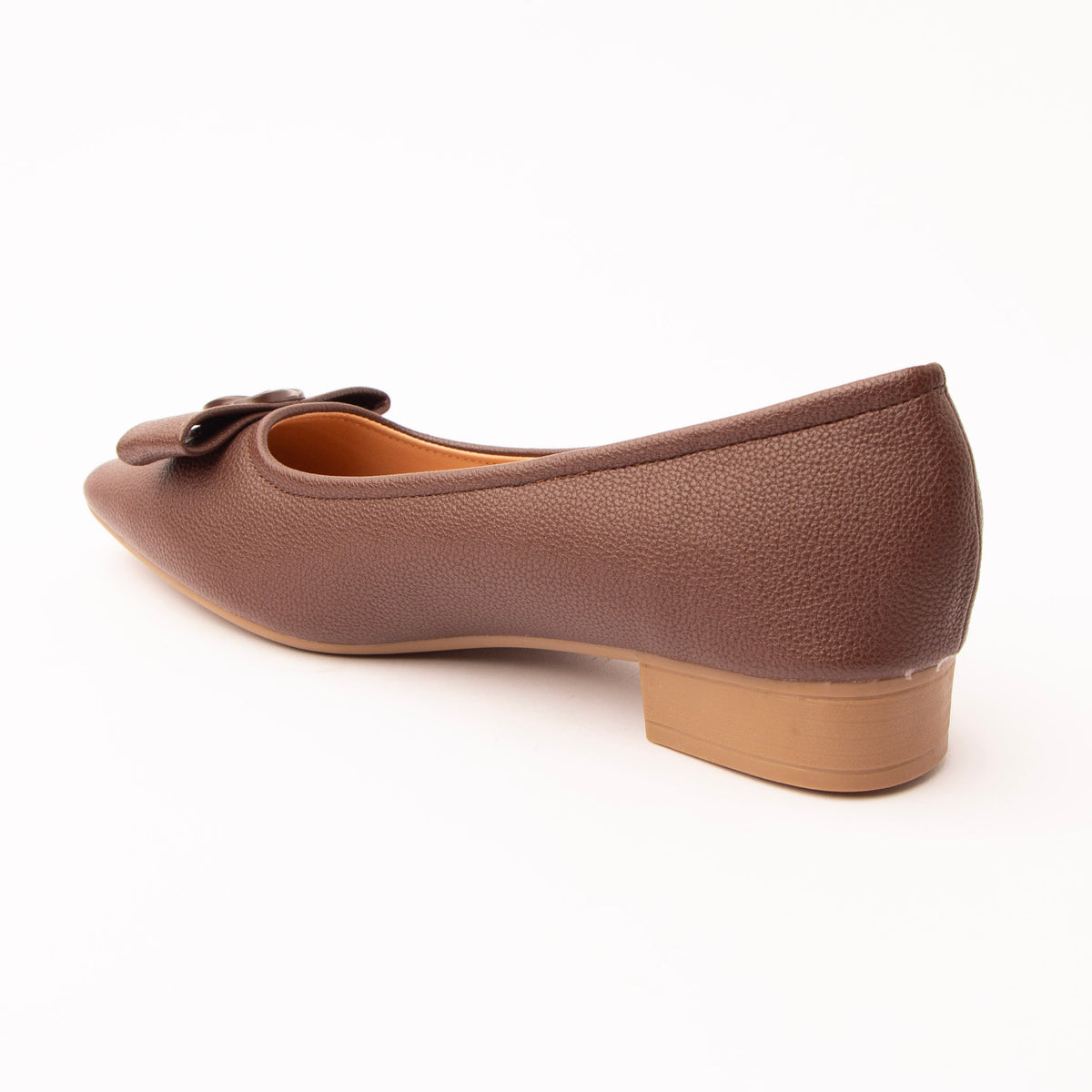 Brown pumps for women, back view showing the heel