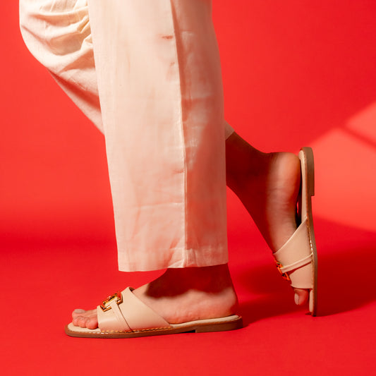 She Got Me Working! - Beige Casual Flats