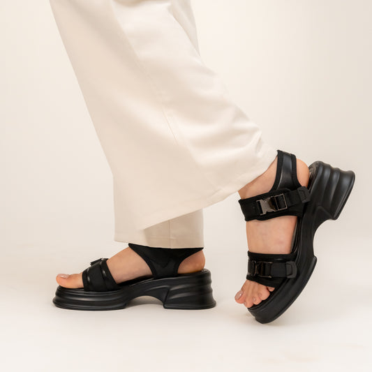 Ferociously Fashionable - Black Casual Sandal