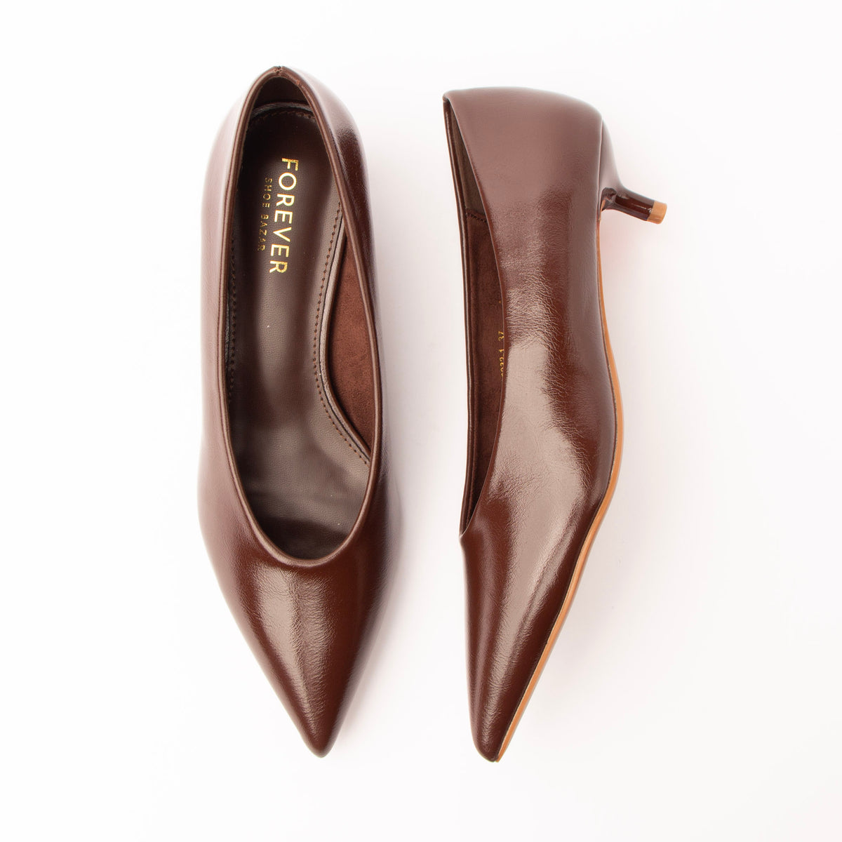 Coffee Brown pumps for women, both shoes laid flat