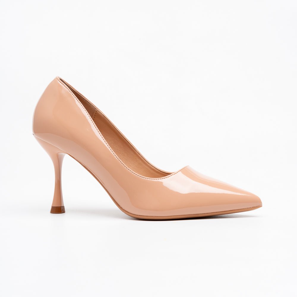 Noir Classic - Beige Patent Pointed Pump