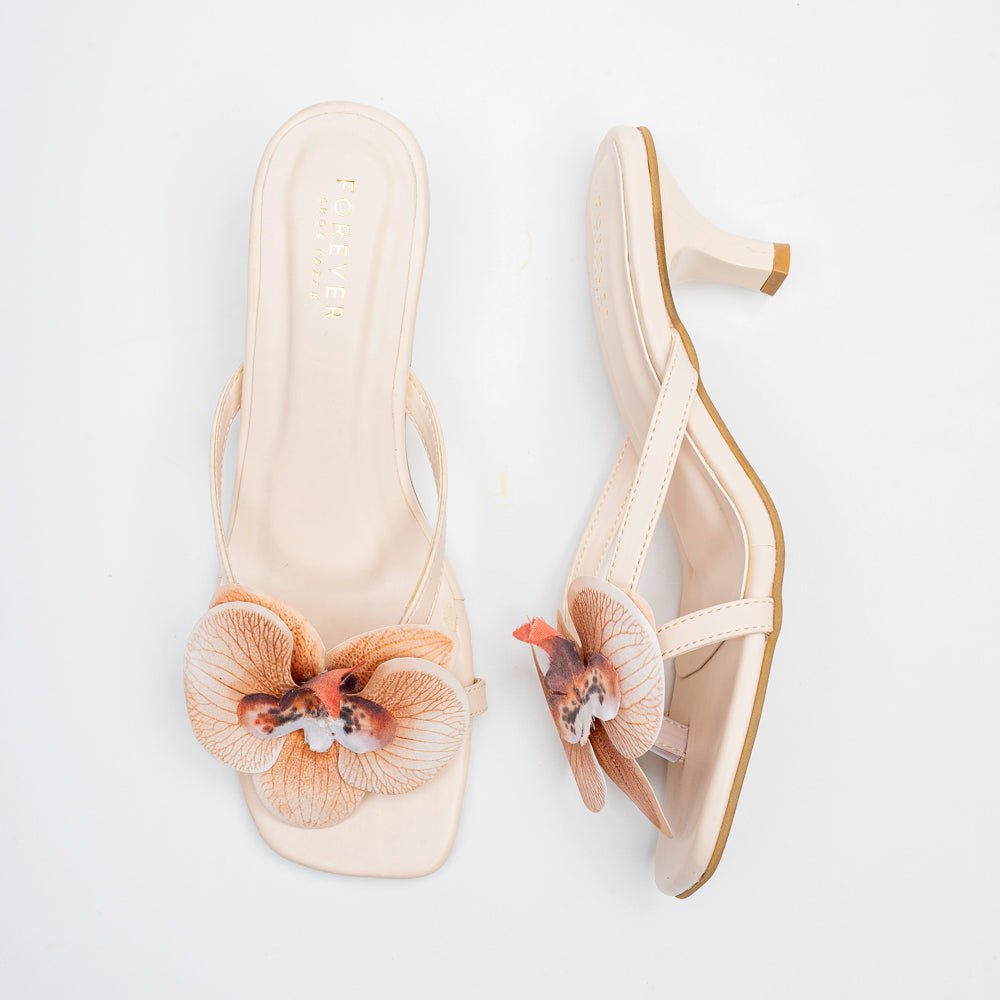 Exotic Flora - Beige Kitten Heels - view 4