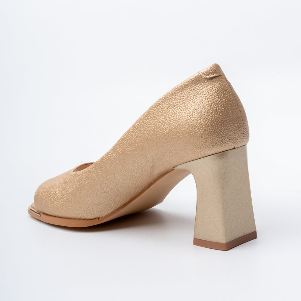 Luxe Charm - Gold Heels - view 4