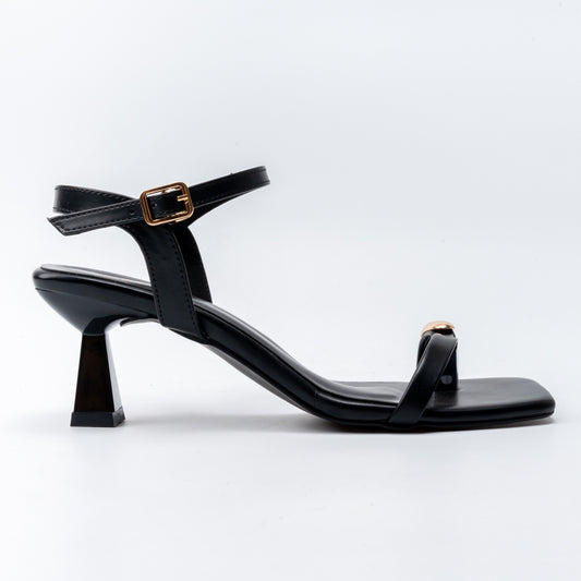 Dune Chic - Black Casual Sandal