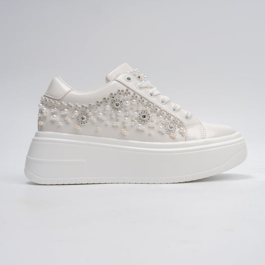 Pearl Play - White Fashion Sneakers