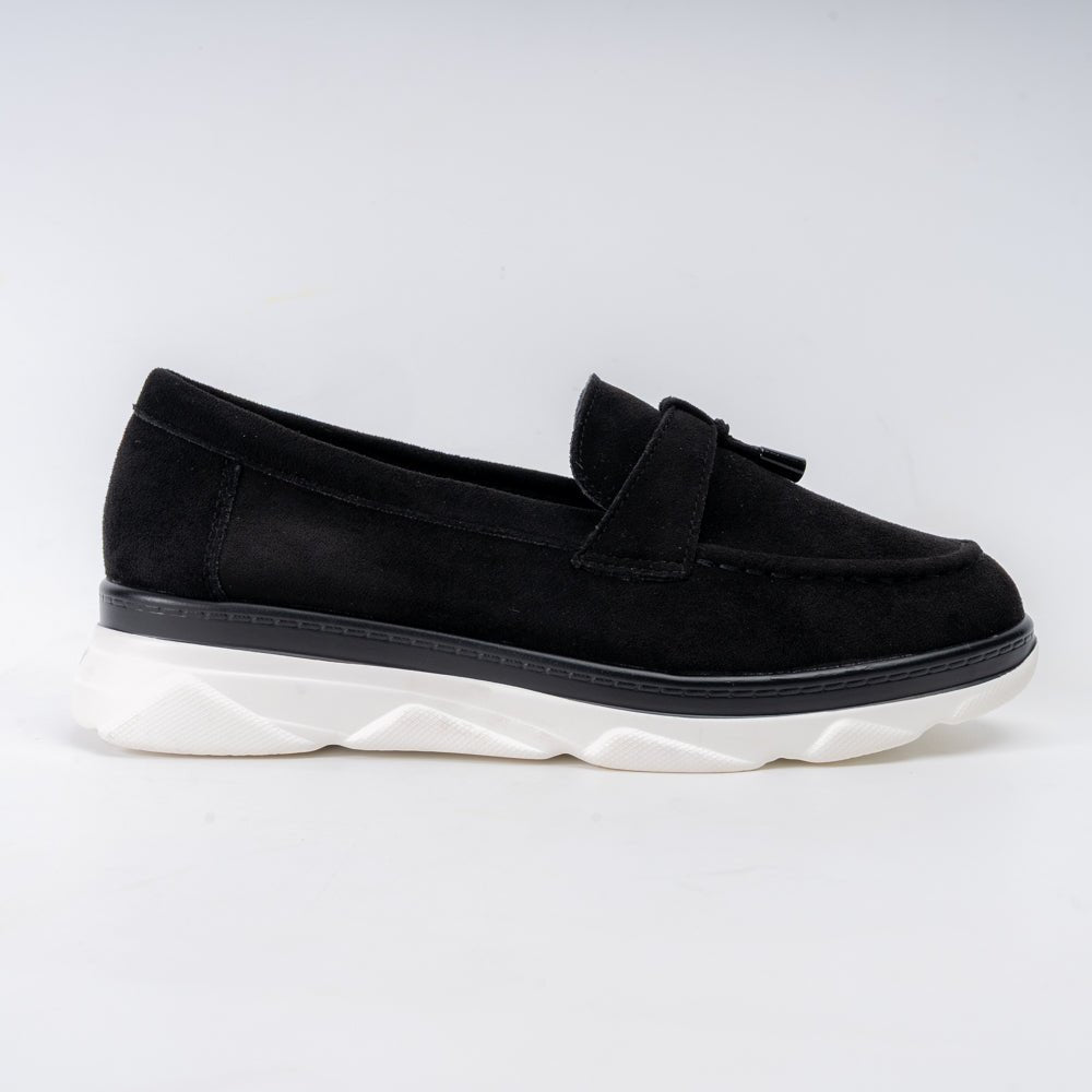 Shadow Stroll – Black Casual Loafers