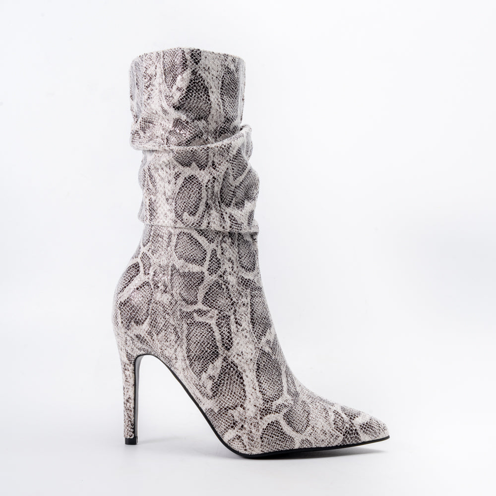 Cobra Charm - Off White Snakeskin Boots