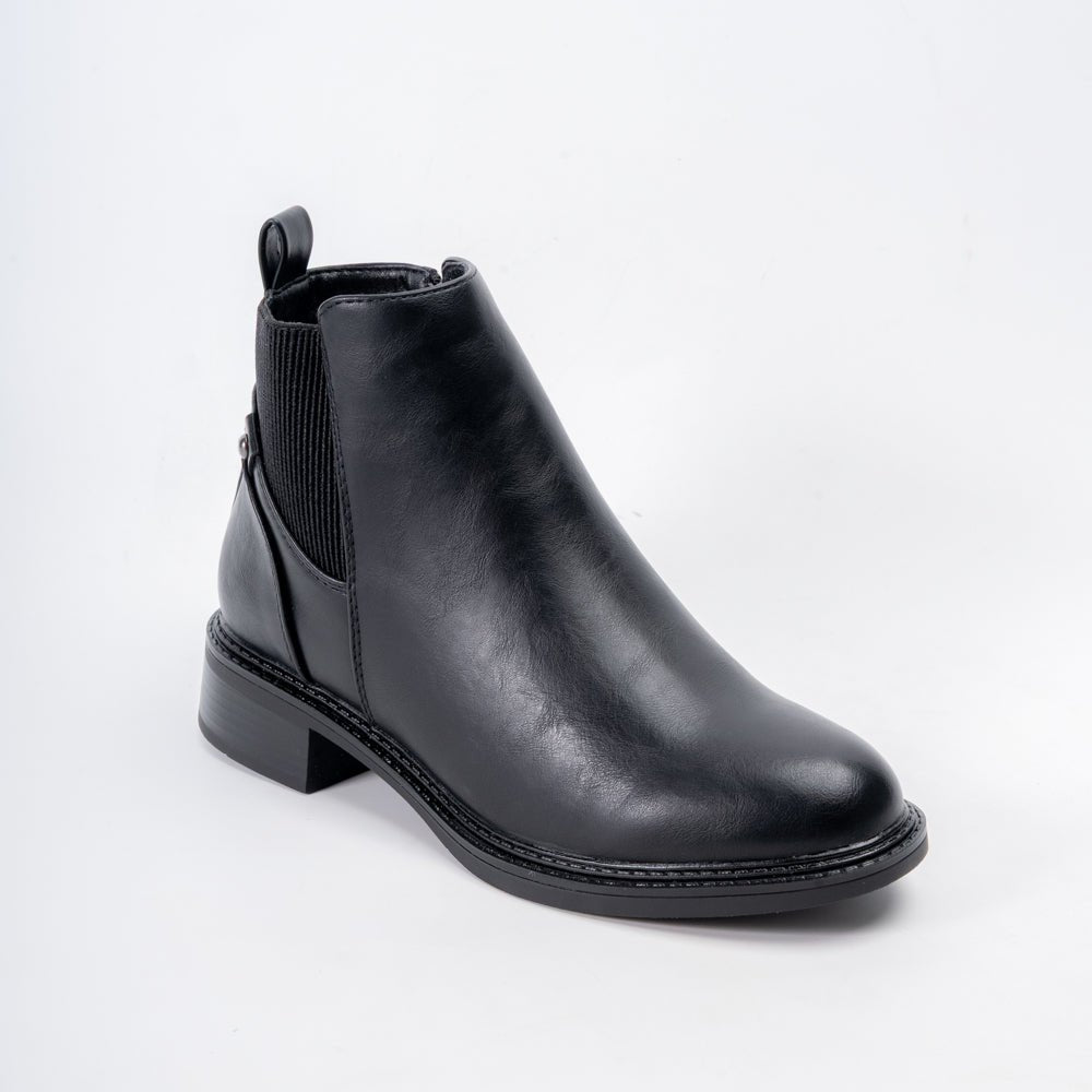 Urban Ease - Black Casual Boots - view 2