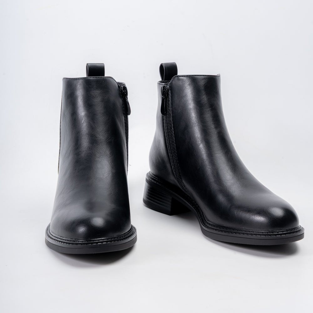 Urban Ease - Black Casual Boots - view 4