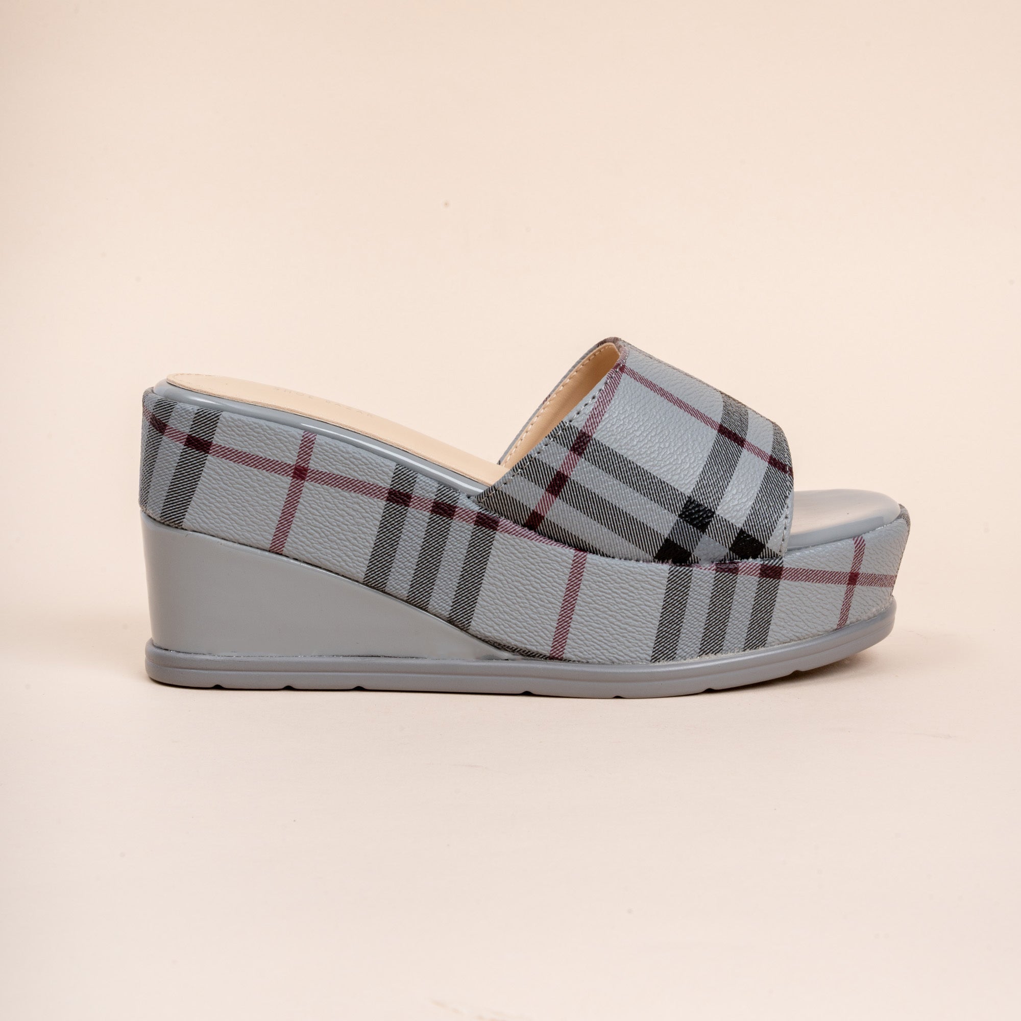 Flannel Fantasy - Grey Casual Wedges