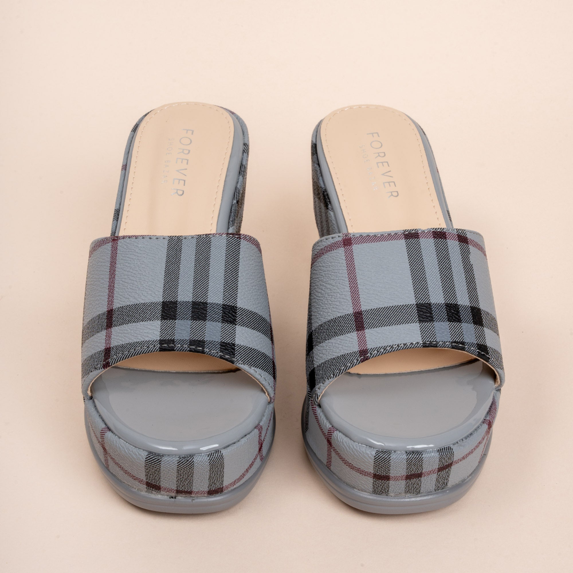 Flannel Fantasy - Grey Casual Wedges - view 6