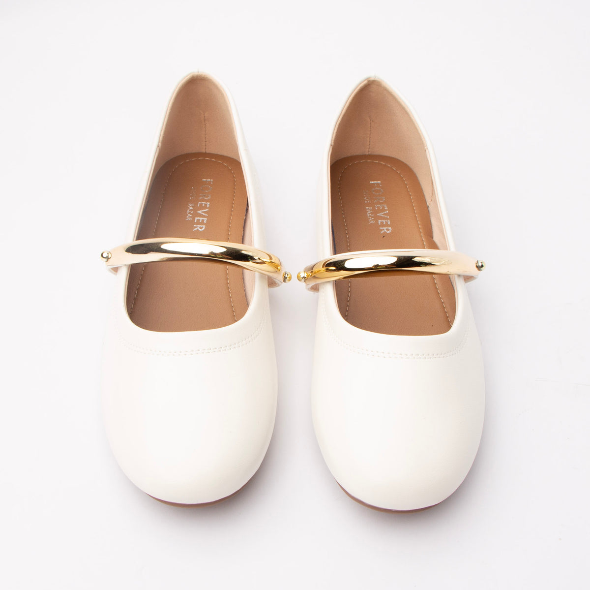 White flats for women, both shoes from the front