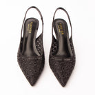Black pumps for women, both shoes from the front