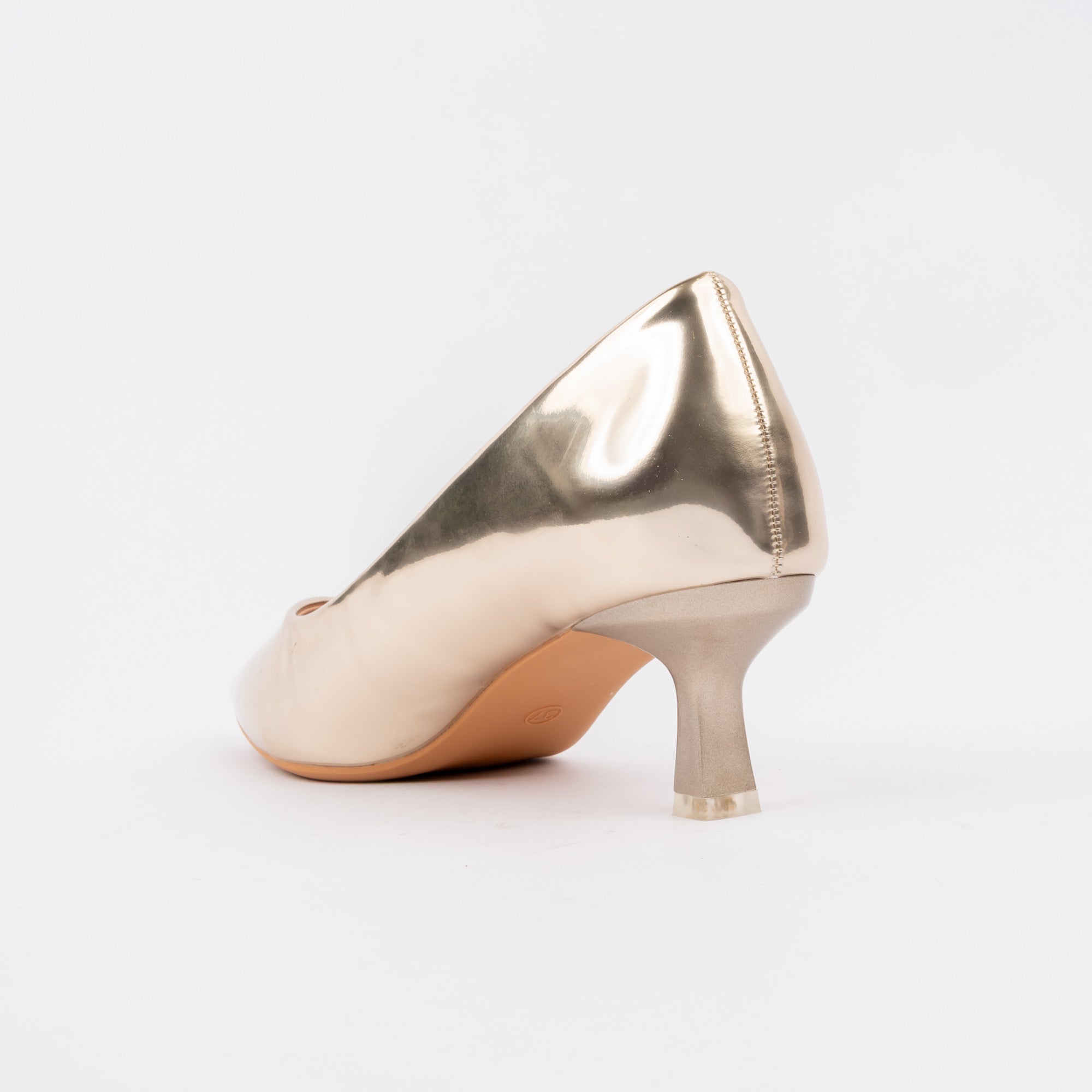 Gold pumps for women with cushioned footbed, side view