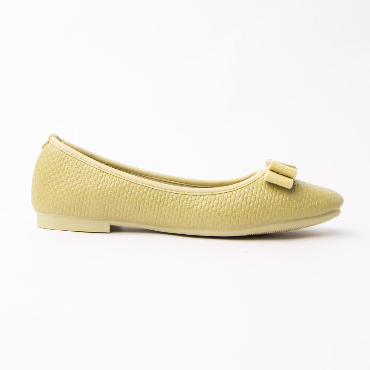 Green woven ballerina flats for women, a pale pistachio ballerina flat embossed all over with a fine basketweave so the upper reads as woven raffia, with a matching grosgrain bow centred by a gold rounded-square buckle