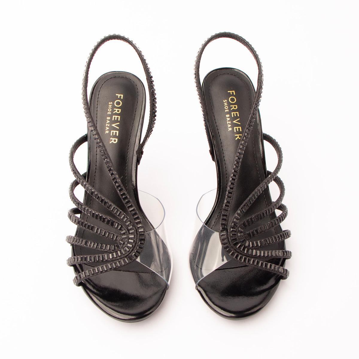 Black sandals for women, both shoes from the front