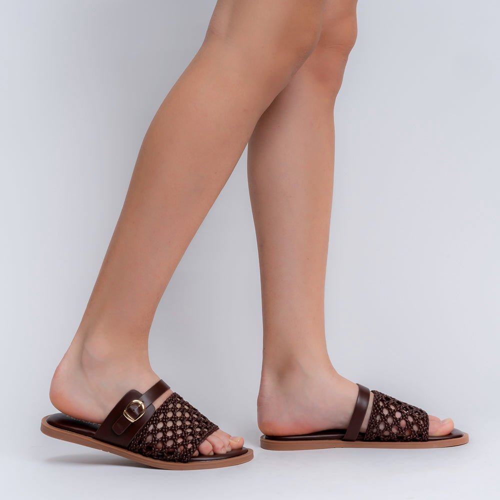 The Off-Duty Icon - Coffee Brown Flats
