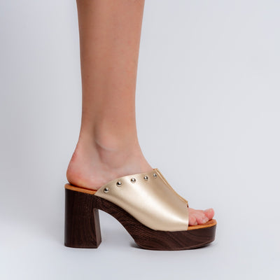All Heels