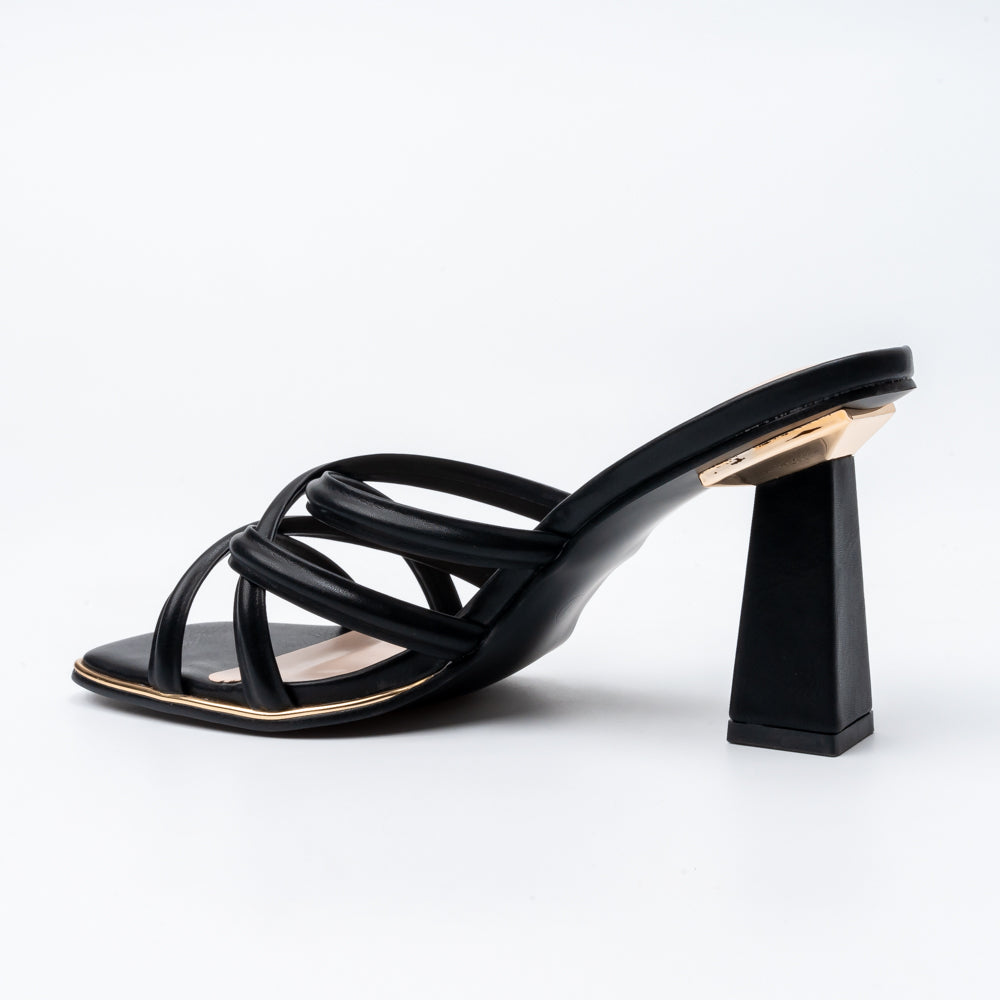 Midnight Strata - Black Casual Heels - view 4