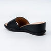 Pebble Luxe Charm - Black Casual