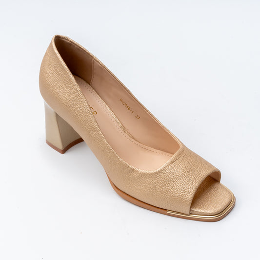 Luxe Charm - Gold Heels