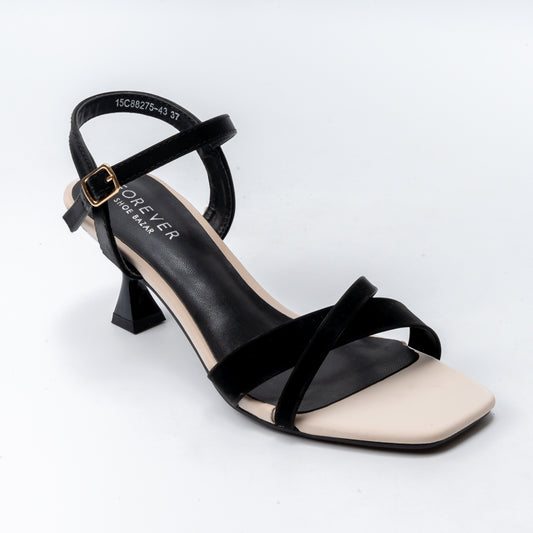 Horizon Muse - Black Heels