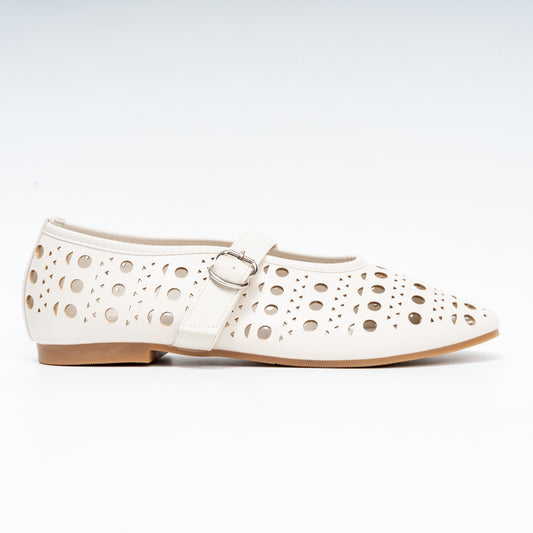 The Breeze - White Flat Ballerinas