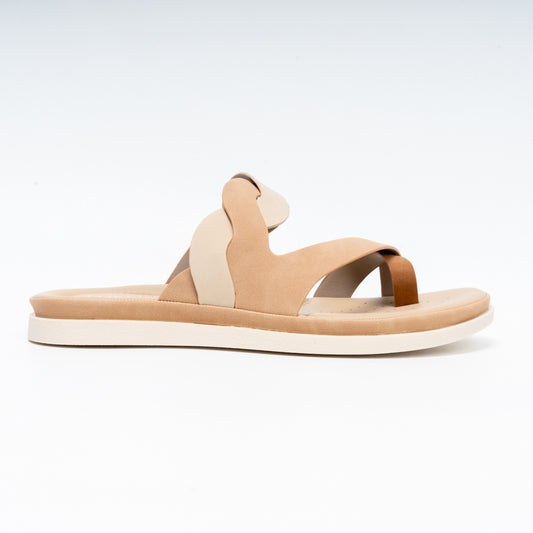 Aura Canyon Comfort - Tan Slip-On