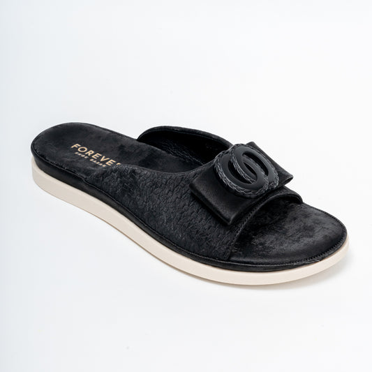 Klyra - Black Casual Flats