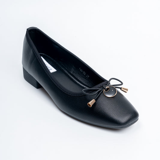 Ebony Elegance - Black Casual Flats