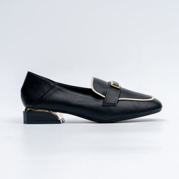 Two-Tone Trim - Black Casual Loafer