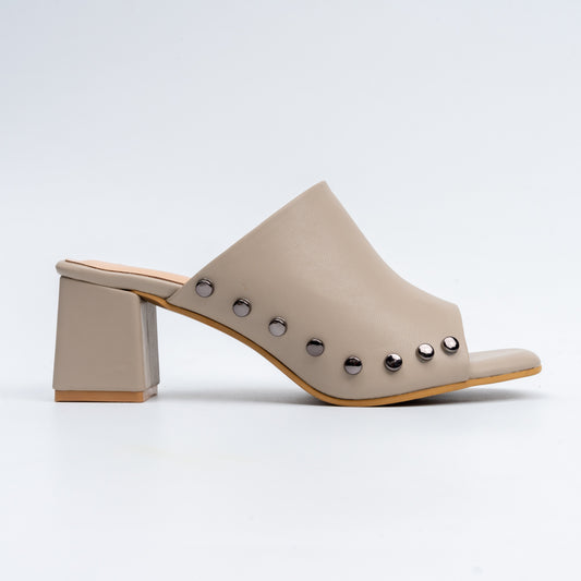 Stud Story - Beige Block Heel Mules