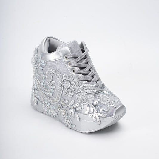 Festive Fleur - Silver Fancy Platform