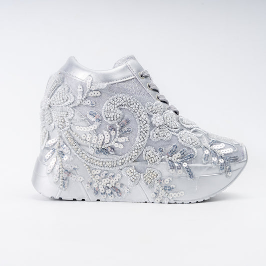 Festive Fleur - Silver Fancy Platform