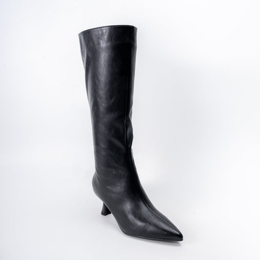 Timeless Heel - Black Casual Boots
