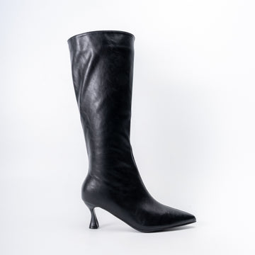 Timeless Heel - Black Casual Boots