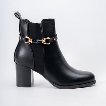 Elegance Step - Black Ankle Boots