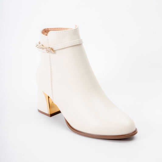 Winter Charm - White Ankle Boots