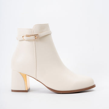 Winter Charm - White Ankle Boots
