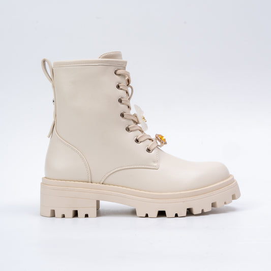 Crystal Hug Combat - White Casual Boots
