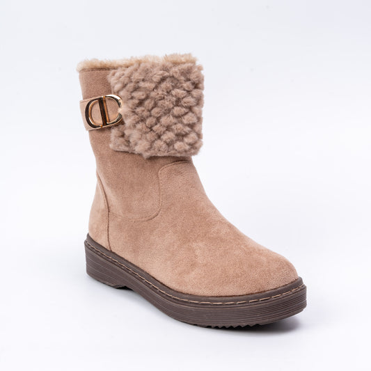 Fur Fusion - Khaki Radiance
