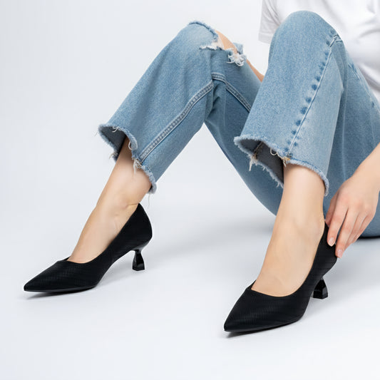 Ivy Heel - Black Casual Pumps